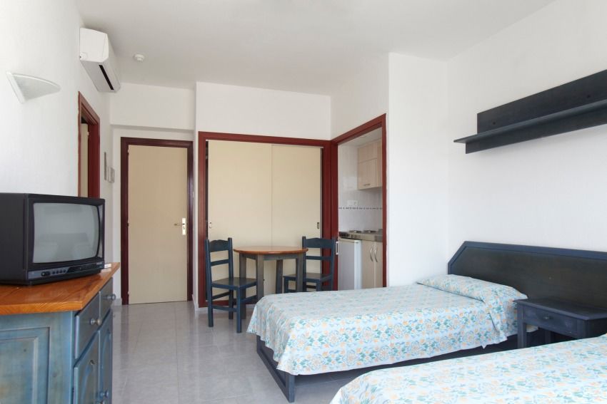Excelsior Estudios & Apartamentos Sant Antoni de Portmany Exterior foto